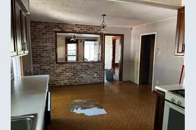 660 W Jackson Street, Virden, IL 62690 - Photo 8