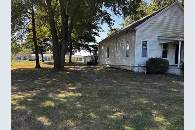 660 W Jackson Street, Virden, IL 62690 - Photo 2
