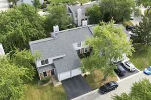 1989 Georgetown Ln, Hoffman Estates, IL 60169 - Photo 16