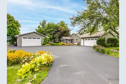 717 Roberts Road, Winthrop Harbor, IL 60096 - Photo 4