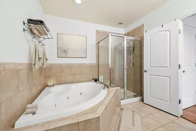 110 S Marion Street #201, Oak Park, IL 60302 - Photo 12