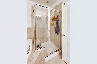 110 S Marion Street #201, Oak Park, IL 60302 - Photo 14