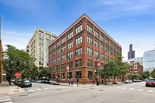 331 S Peoria St, Chicago, IL 60607 - Photo 2