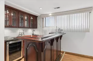 7645 W Rascher Ave, Chicago, IL 60656 - Photo 22