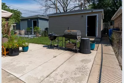 6523 S Fairfield Avenue, Chicago, IL 60629 - Photo 24