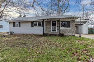 1316 S State St, Champaign, IL 61820 - Photo 2