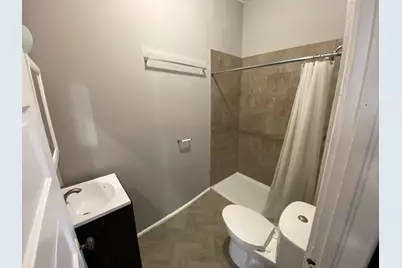103 E Church Street, Champaign, IL 61820 - Photo 6