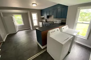 103 E Church St, Champaign, IL 61820 - Photo 4