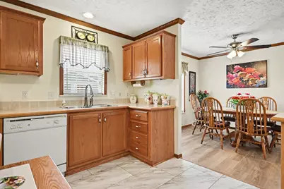22461 S Lakepoint Court, Channahon, IL 60410 - Photo 8