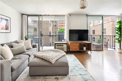 71 E Division Street #402, Chicago, IL 60610 - Photo 2