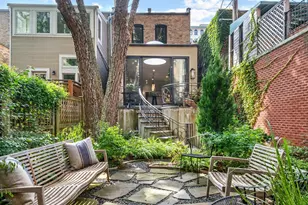 2831 N Pine Grove Ave, Chicago, IL 60657 - Photo 54