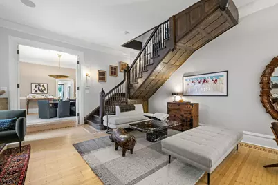 2831 N Pine Grove Avenue, Chicago, IL 60657 - Photo 12