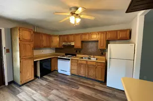 1902 W Kirby Ave, Champaign, IL 61821 - Photo 2