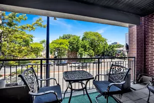 409 W North Ave, Chicago, IL 60610 - Photo 12