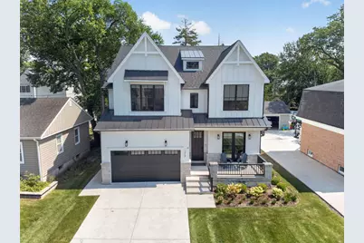 213 S Berkley Avenue, Elmhurst, IL 60126 - Photo 2