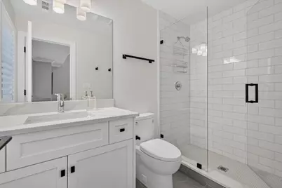 213 S Berkley Avenue, Elmhurst, IL 60126 - Photo 16