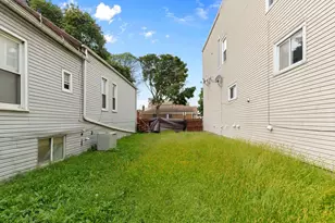 4607 S Wallace St, Chicago, IL 60609 - Photo 24