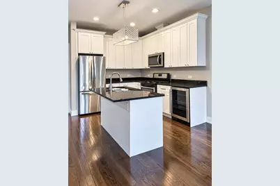 243 E 31st Street #202, Chicago, IL 60616 - Photo 4