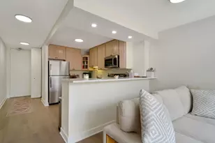 405 N Wabash Ave, Chicago, IL 60611 - Photo 8