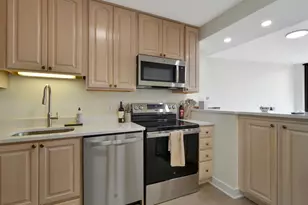 405 N Wabash Ave, Chicago, IL 60611 - Photo 12