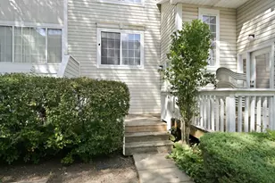 6374 Nugget Cir, Hanover Park, IL 60133 - Photo 2