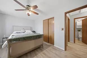 6374 Nugget Cir, Hanover Park, IL 60133 - Photo 14