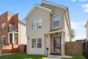 1407 S Tripp Ave, Chicago, IL 60623 - Photo 2