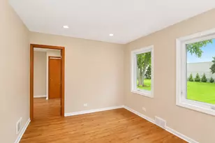 7N435 Linden Ave, Medinah, IL 60157 - Photo 20