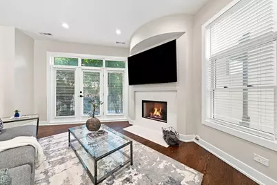 1314 N Cleveland Avenue #2S, Chicago, IL 60610 - Photo 4