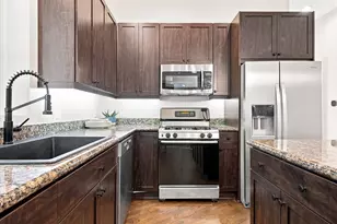 1314 N Cleveland Ave, Chicago, IL 60610 - Photo 12