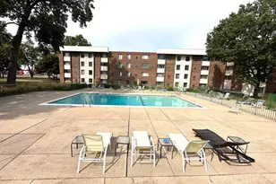 841 N York Rd, Elmhurst, IL 60126 - Photo 4