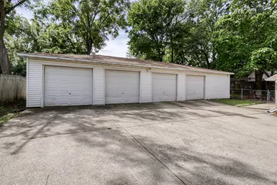 421 Thornton Street, Lockport, IL 60441 - Photo 14