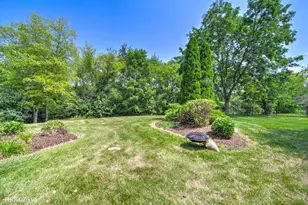 970 Ponderosa Ln, Hoffman Estates, IL 60010 - Photo 38