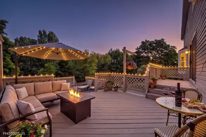 970 Ponderosa Lane, Hoffman Estates, IL 60010 - Photo 4