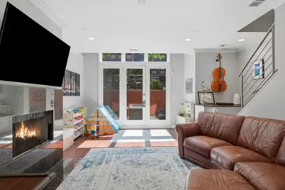 1920 W Diversey Parkway #1, Chicago, IL 60614 - Photo 18