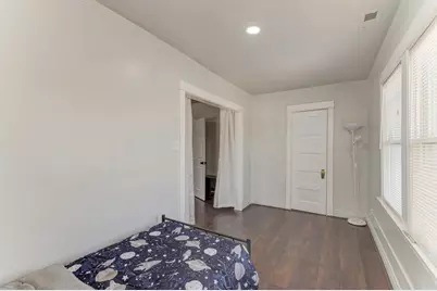 97 N Harlem Avenue #2, Oak Park, IL 60302 - Photo 8