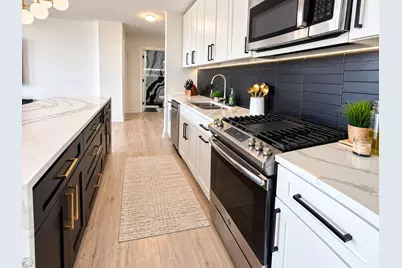 40 N Tower Road #12E, Oak Brook, IL 60523 - Photo 8
