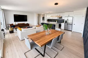 40 N Tower Rd, Oak Brook, IL 60523 - Photo 4