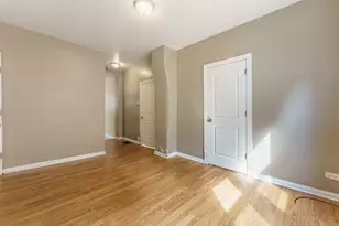 9018 S Houston Ave, Chicago, IL 60617 - Photo 28