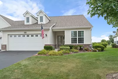 549 Autumn Circle, Pingree Grove, IL 60140 - Photo 1