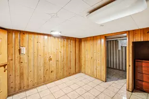[Address not provided], Lincolnwood, IL 60712 - Photo 16