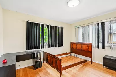 [Address not provided], Lincolnwood, IL 60712 - Photo 10