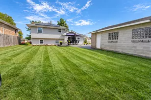 1705 Corregidor St, Joliet, IL 60435 - Photo 20