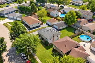 1705 Corregidor St, Joliet, IL 60435 - Photo 24