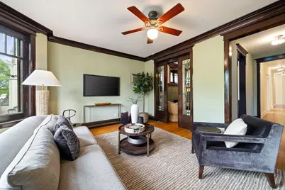 711 Washington Boulevard #2E, Oak Park, IL 60302 - Photo 4