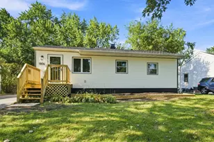 1806 222nd Pl, Sauk Village, IL 60411 - Photo 1