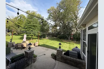 1068 Fox Path, West Dundee, IL 60118 - Photo 16