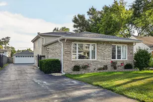 1017 Palmer St, Downers Grove, IL 60516 - Photo 1
