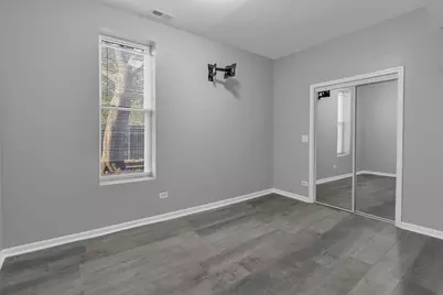 2248 S Kolin Avenue, Chicago, IL 60623 - Photo 6