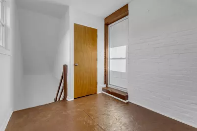 2248 S Kolin Avenue, Chicago, IL 60623 - Photo 38